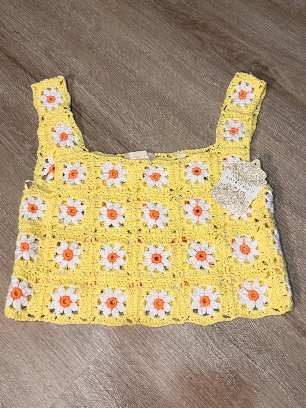 Altar’d State Daisy Granny Square Crochet Crop Tank NWT XS Boho